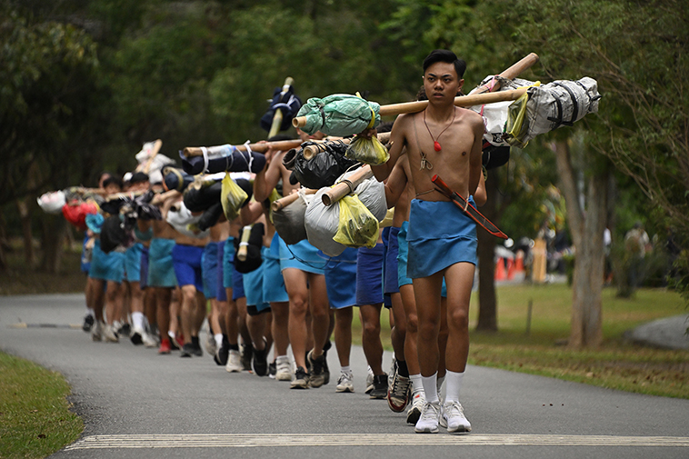 自獵場列隊歸來的miyabetan